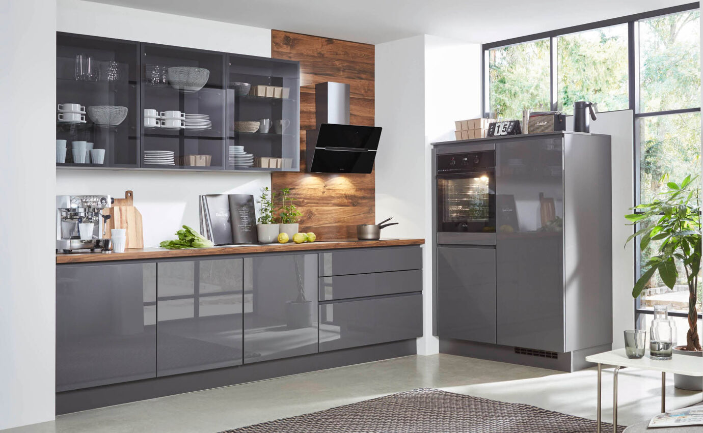 Stilvoll mit Glasfront Nobilia low14
