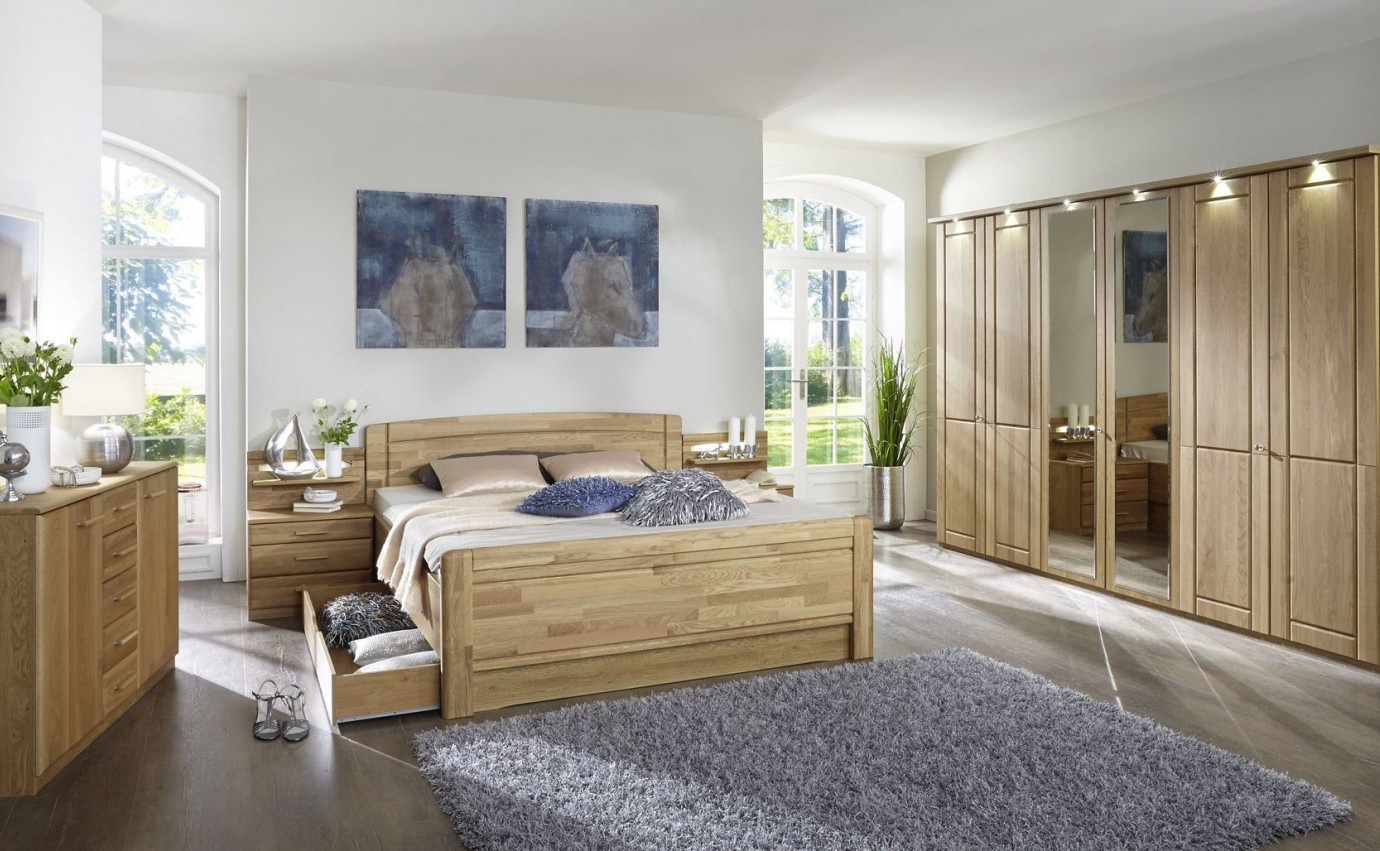 Drehturenschrank Eiche teilmassiv web