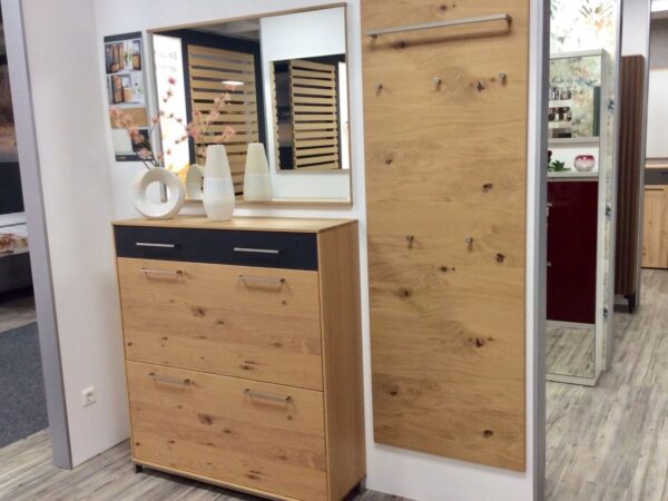 Voss Garderobe VEDO