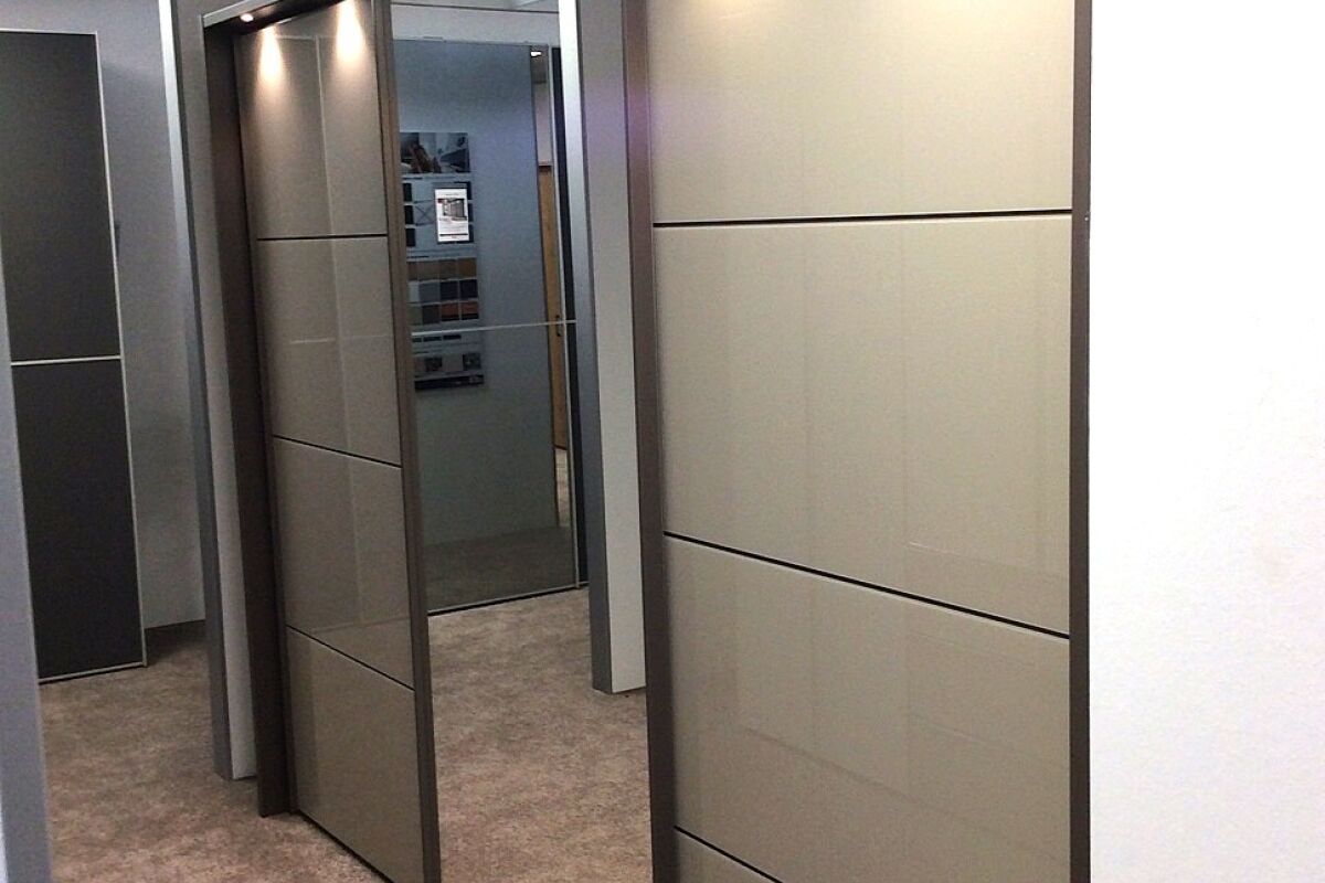 Schwebetürenschrank Wiemann Kos