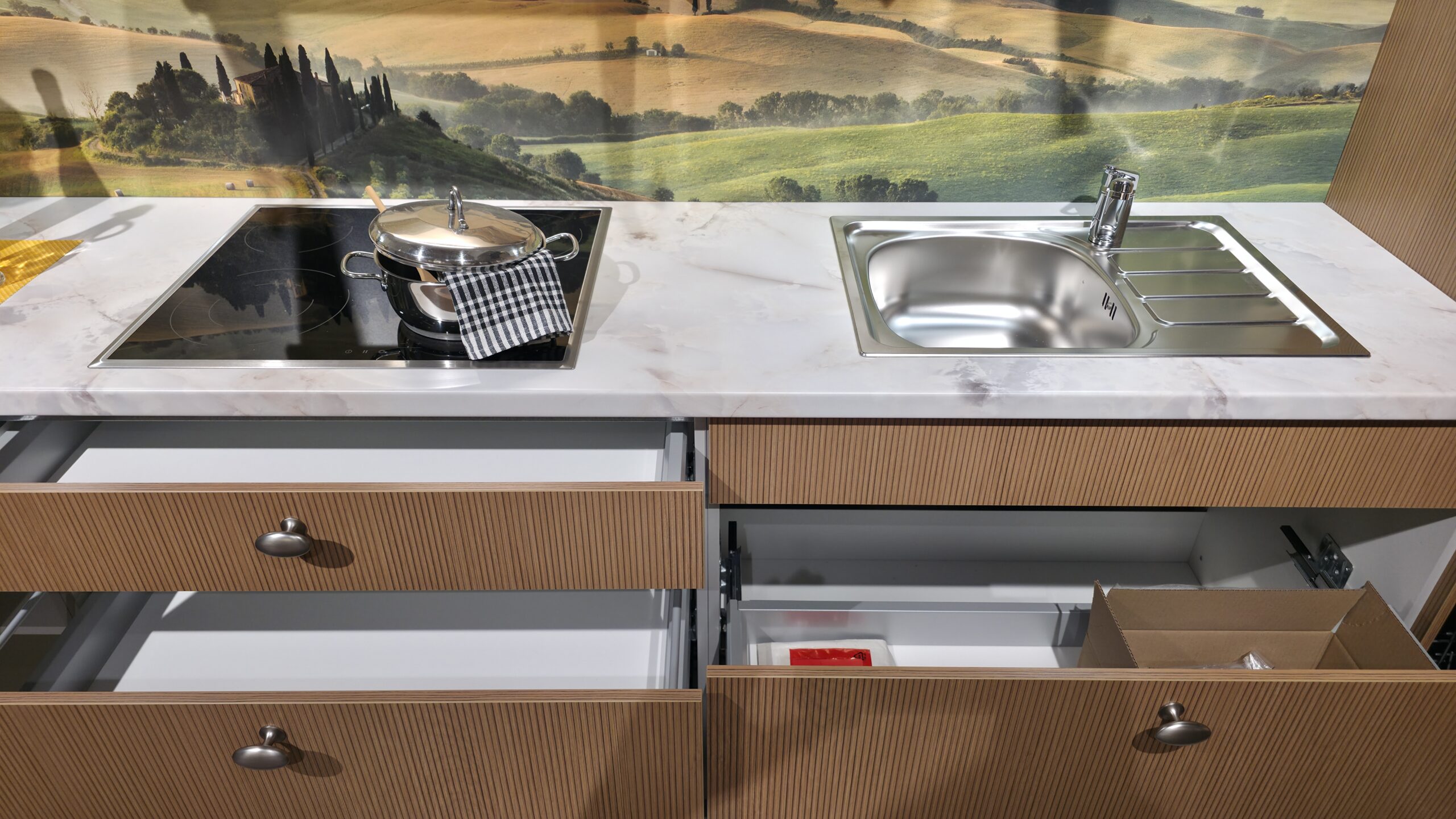 Einbauküche Stripe – Bild 8