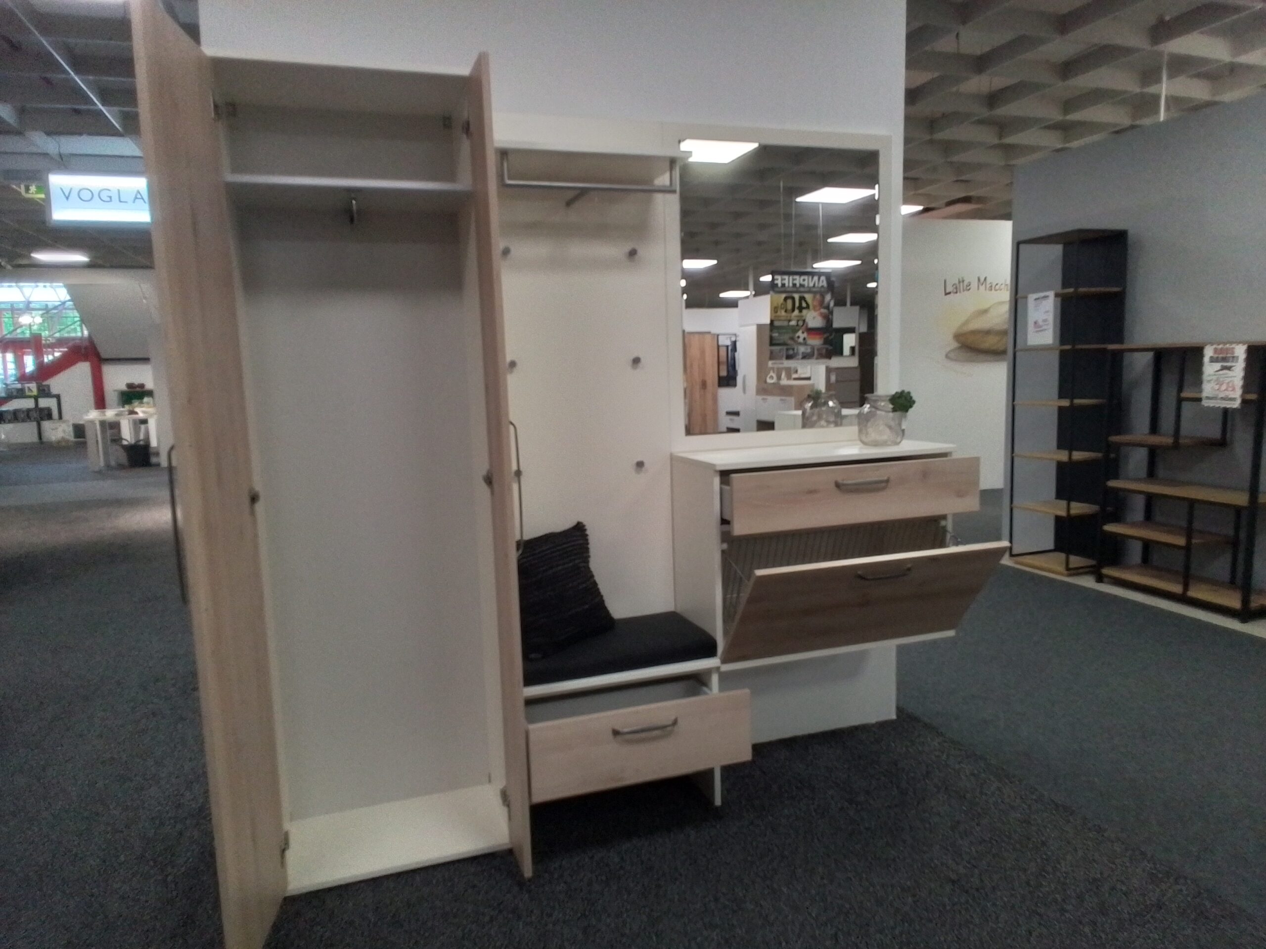 Wittenbreder Garderobe Roubaix – Bild 3