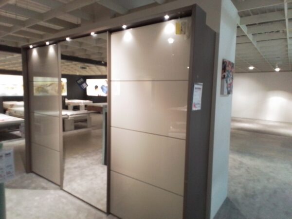 Schwebetürenschrank Wiemann