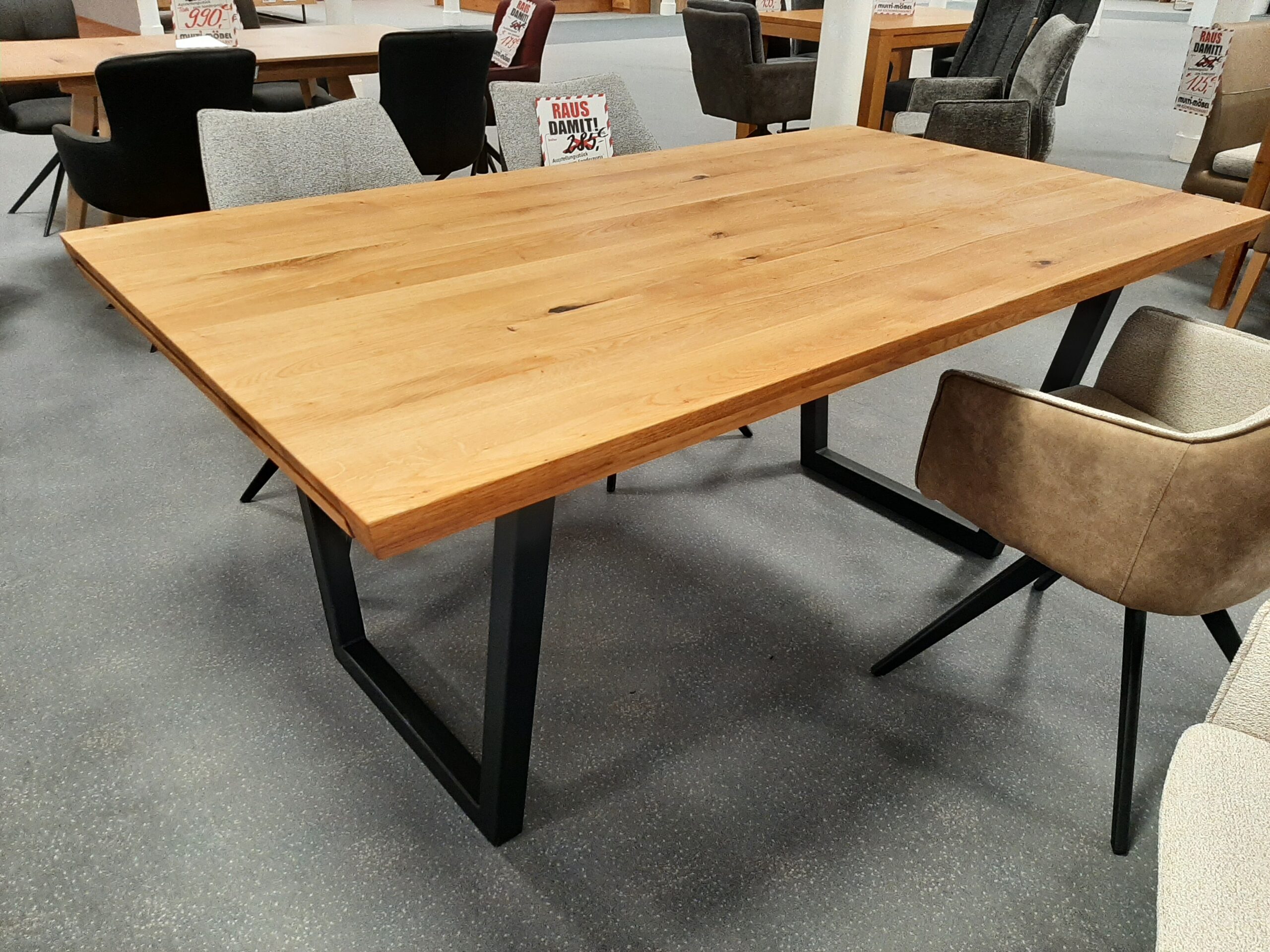 Esstisch mit Synchronauszug