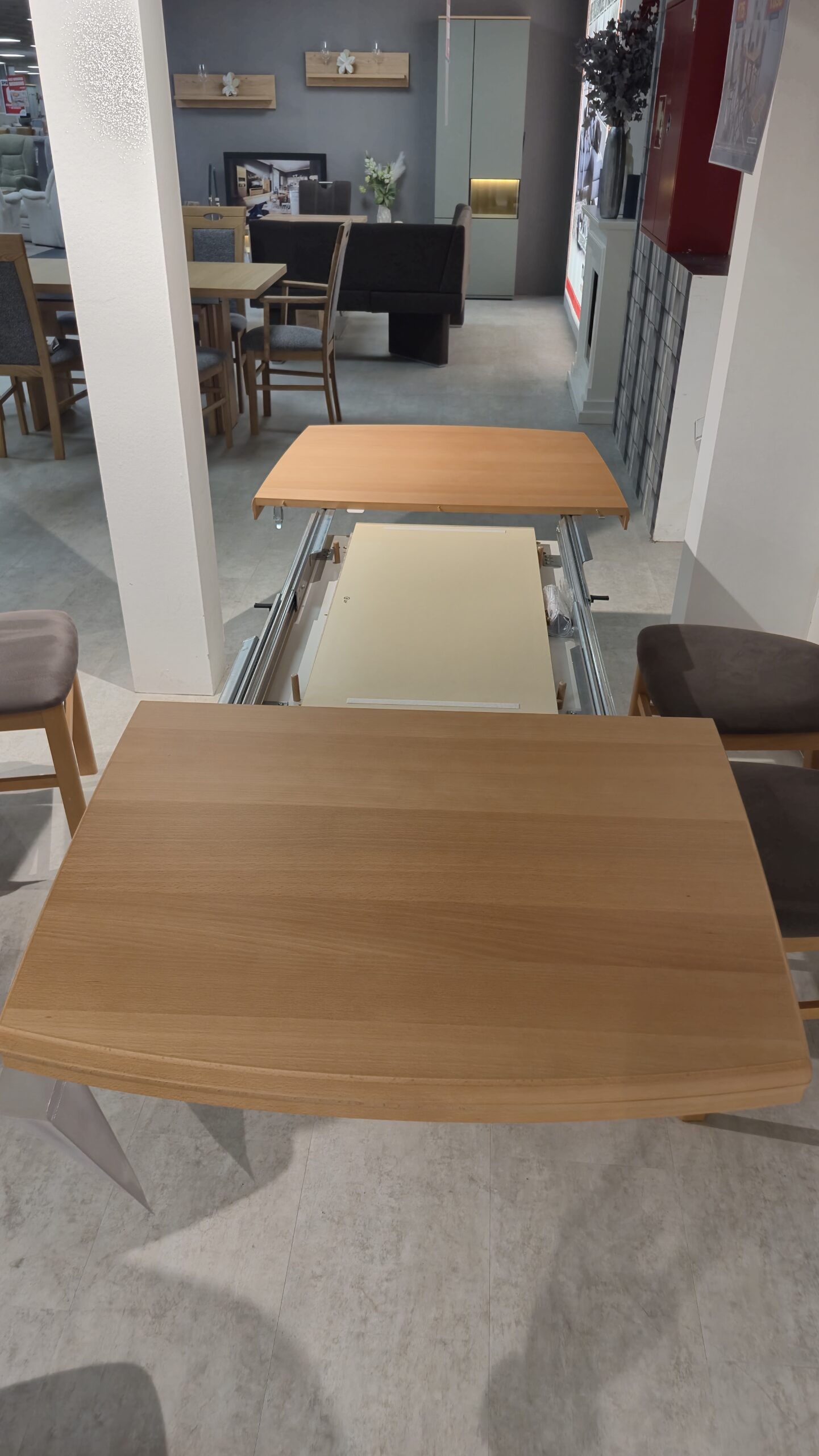 Esstisch – Bild 2