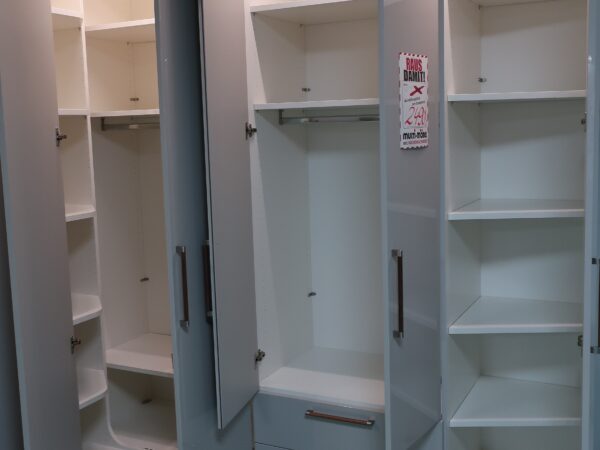 Alternative view of Eckkleiderschrank Maxx