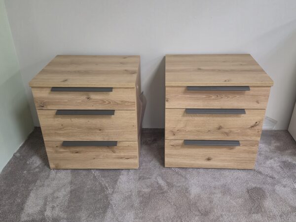 Nachtschrank paar