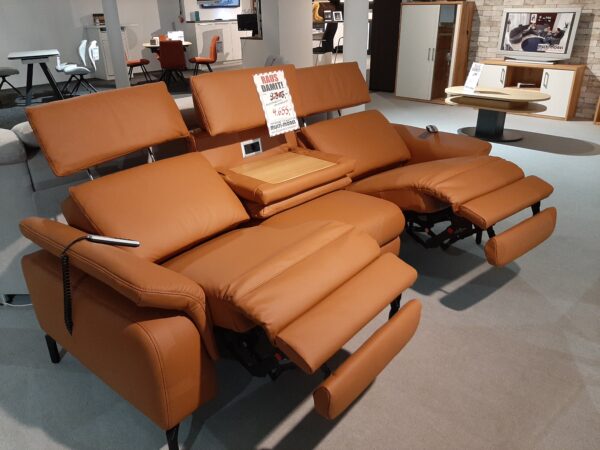 Alternative view of Rundsofa in Leder mit Relaxfunktion