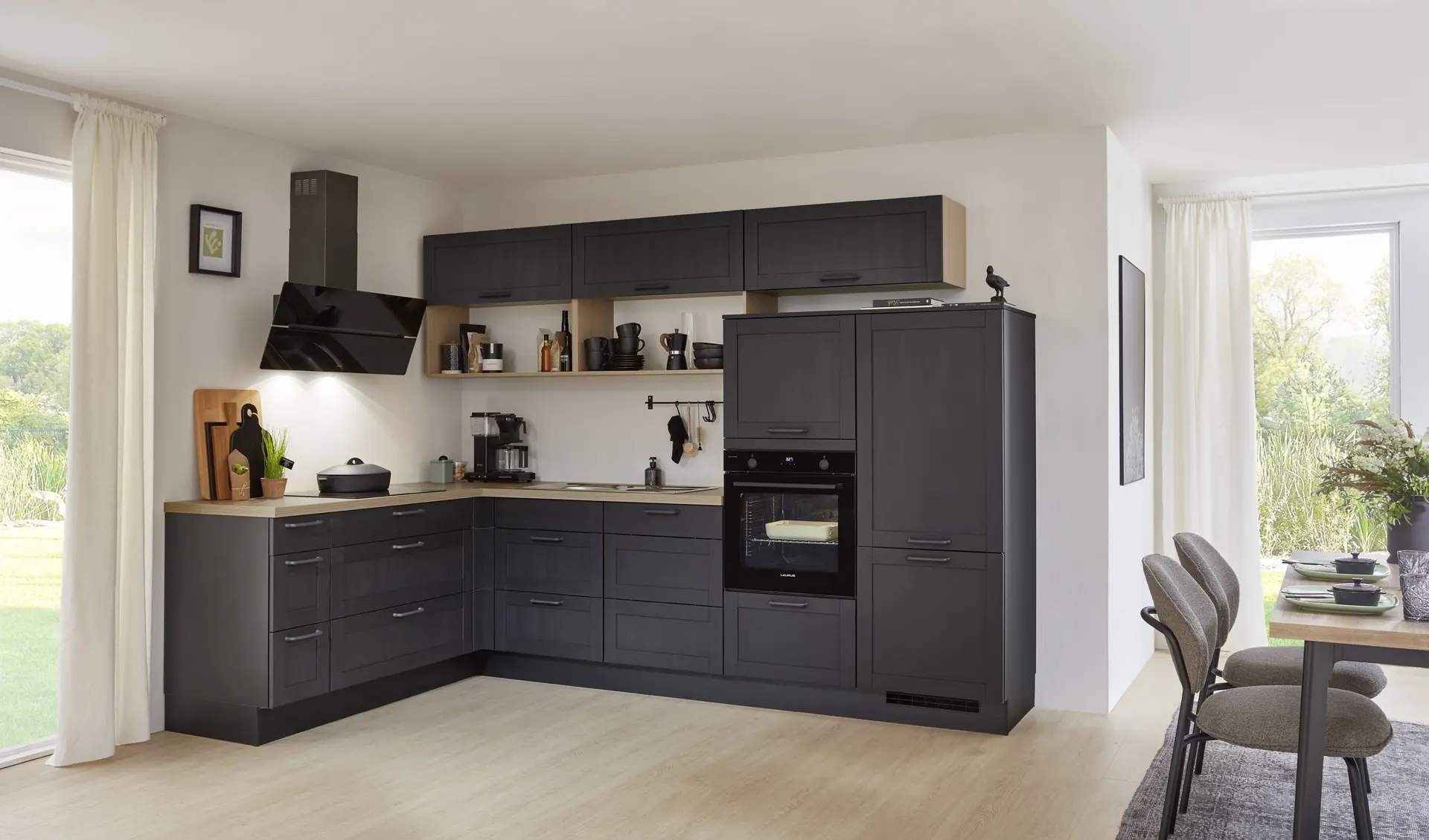 Nobilia Frame 649 Schwarz Holzstruktur L-Küche
